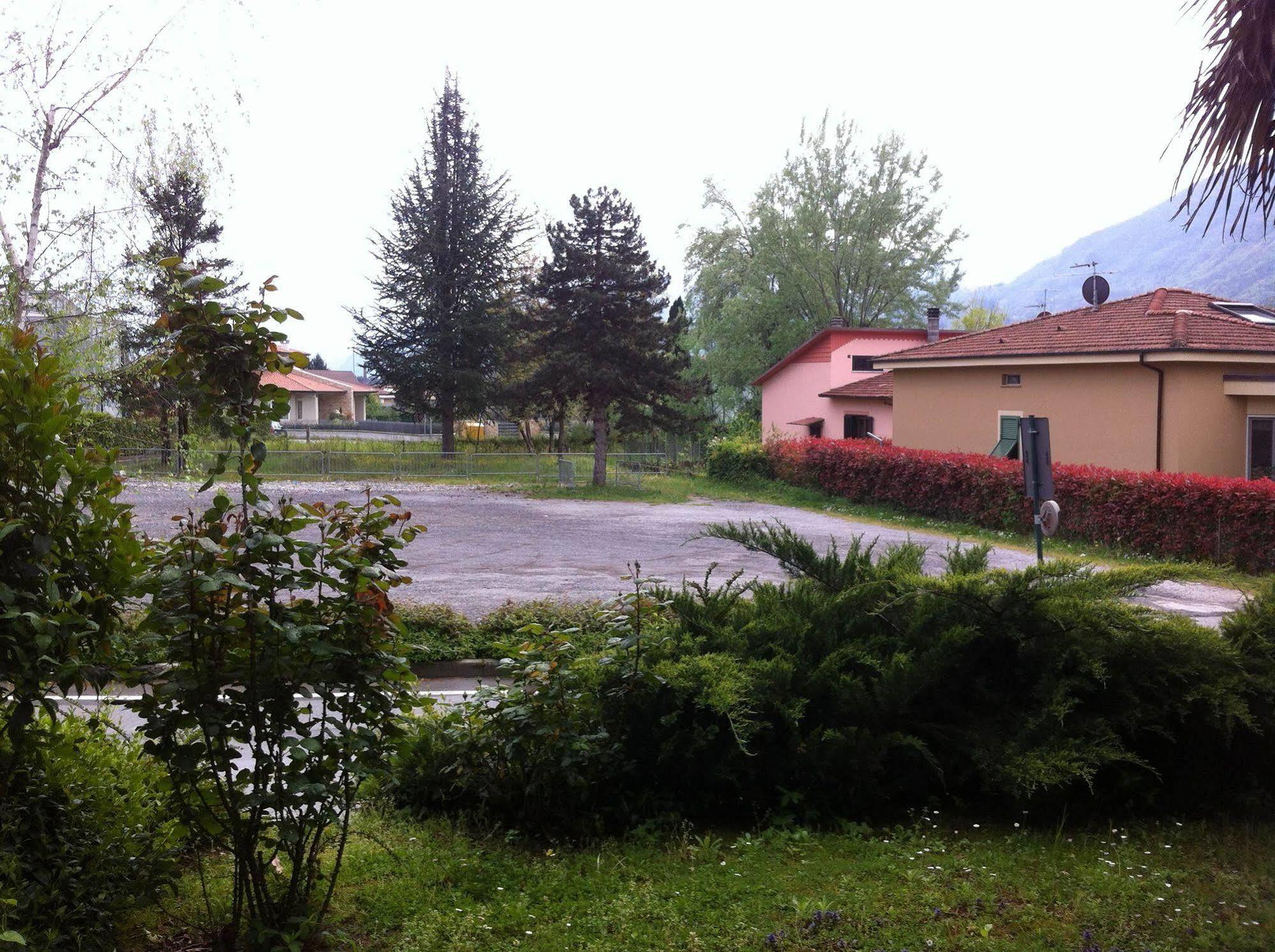 Hotel Cristallo Barga Fornaci di Barga Exteriör bild