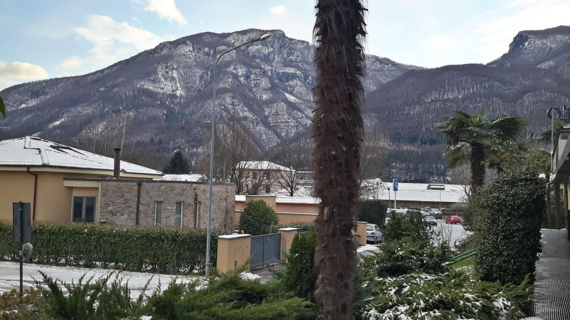 Hotel Cristallo Barga Fornaci di Barga Exteriör bild
